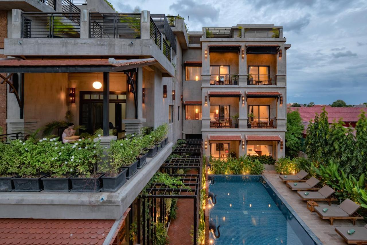 Grange Hotel Siem Reap Exterior foto