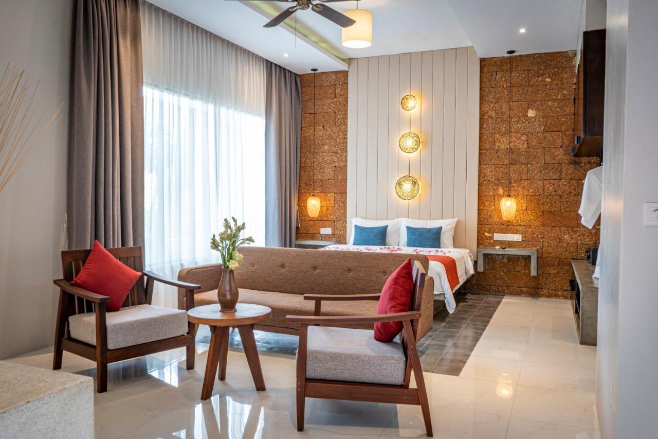 Grange Hotel Siem Reap Exterior foto